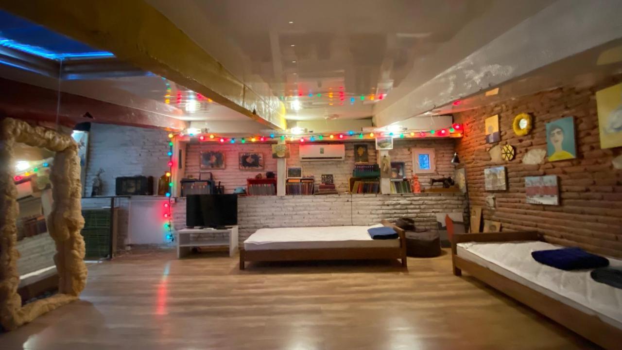 Art Apartment In Kala Tbilisi Historic District Экстерьер фото