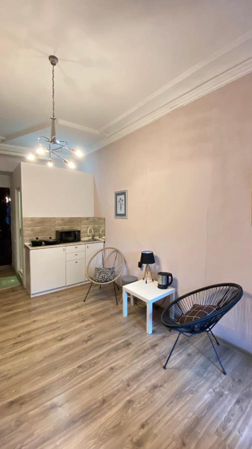 Art Apartment In Kala Tbilisi Historic District Экстерьер фото