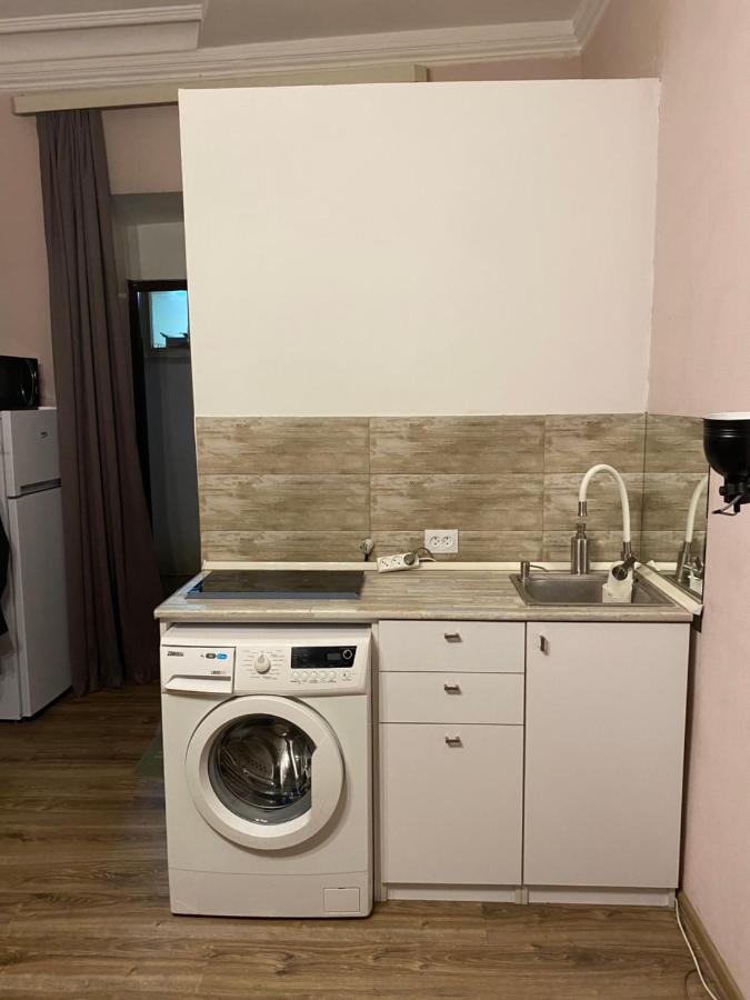 Art Apartment In Kala Tbilisi Historic District Экстерьер фото